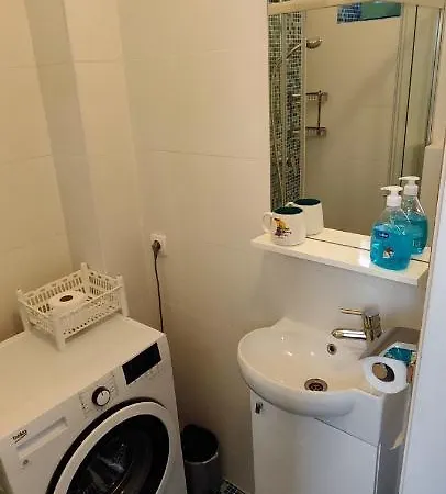 Vikendica Family House 
