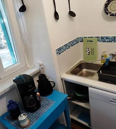 Vikendica Family House 